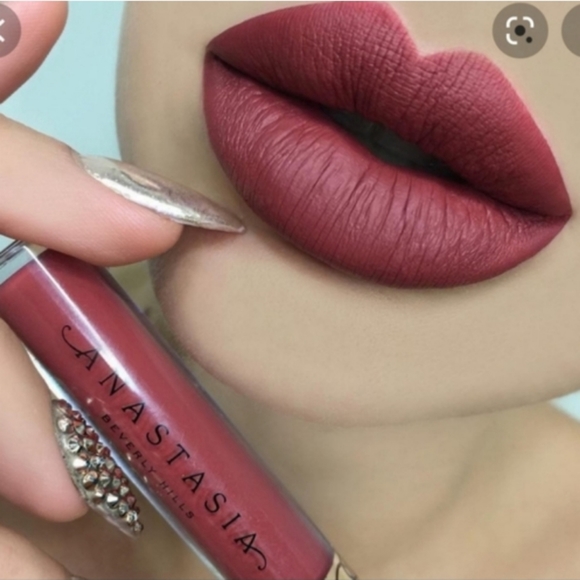 Anastasia Beverly Hills Other - BRAND NEW IN BOX ANASTASIA LIQUID LIPSTICK IN "DAZED"
